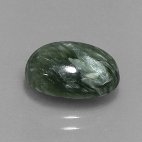 Serafinita verde natural 3,12ct, corte oval, opaco