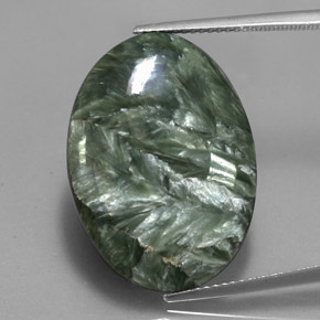 Serafinita verde natural 20,23ct, corte oval, opaco