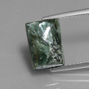 Serafinita verde natural 3,68ct, baguete, opaco