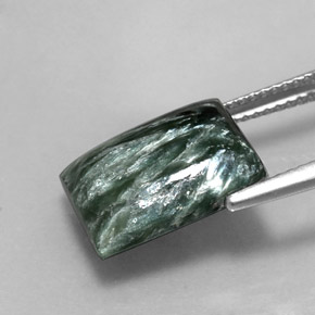 Serafinita verde natural 5,99ct, baguete, opaco