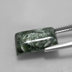 Serafinita verde natural 5,26ct, baguete, opaco