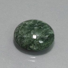 Serafinita verde natural 10,49ct, corte redondo, opaco