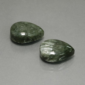 Pedras preciosas de serafinita verde natural de  ct, formato de pêra, opaco