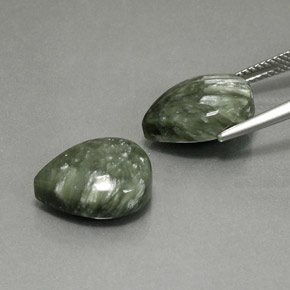 Pedras preciosas de serafinita verde natural de  ct, formato de pêra, opaco