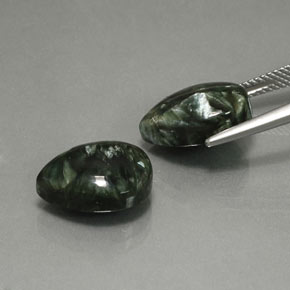 Pedras preciosas de serafinita verde natural de 11,57 ct, formato de pêra, opaco