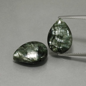 Pedras preciosas de serafinita verde natural de  ct, formato de pêra, opaco
