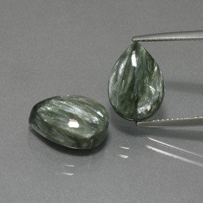 Pedras preciosas de serafinita verde natural de  ct, formato de pêra, opaco