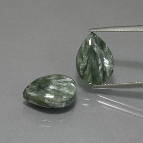 Pedras preciosas de serafinita verde natural de 10,72 ct, formato de pêra, opaco