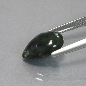 Serafinita verde natural 4,00ct, formato de pêra, opaco
