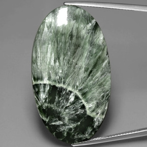 Serafinita Verde Natural 37.88ct, Corte Oval, Opaco