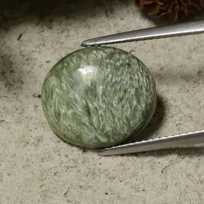 Serafinita verde natural 5,77ct, corte oval, opaco
