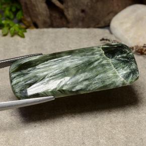 Serafinita verde natural 41,10ct, almofada cortada, opaco