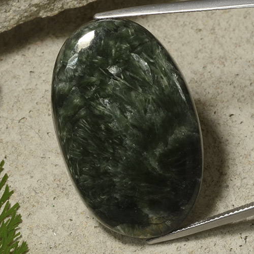 Serafinita Verde escuro Natural 40.35ct, Corte Oval, Opaco