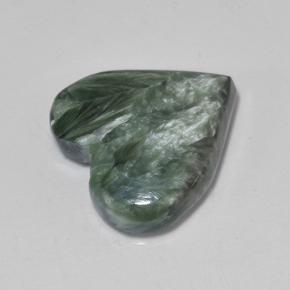 Serafinita verde natural 6,77ct, formato de coração, opaco