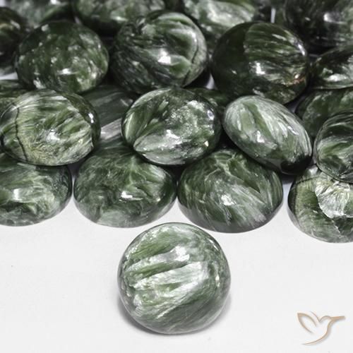 Serafinita Exército verde Natural 4.85ct, Redondo, Opaco