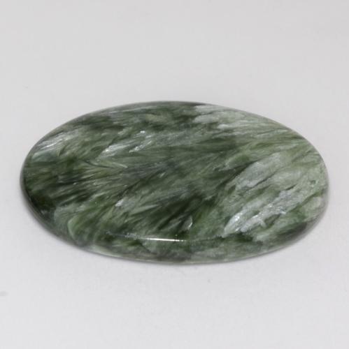 Serafinita verde natural 15,64ct, corte oval, opaco