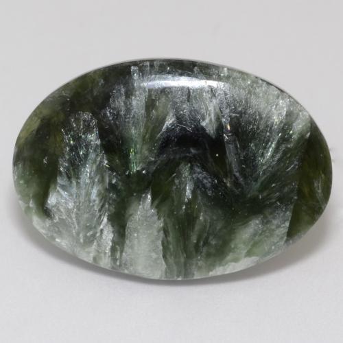 Serafinita verde natural 9,63ct, corte oval, opaco