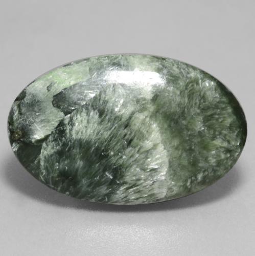 Serafinita verde natural 11,26ct, corte oval, opaco