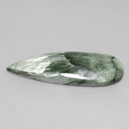 Serafinita verde natural 8,40ct, formato de pêra, opaco