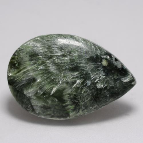 Serafinita verde natural 8,36ct, formato de pêra, opaco
