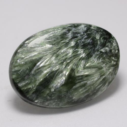 Serafinita verde natural 8,17ct, corte oval, opaco