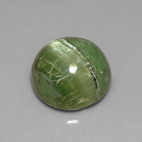 Serpentina verde natural 6,40ct, corte redondo, opaco