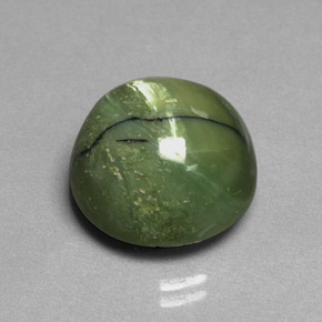 Serpentina verde natural 11,31ct, corte redondo, opaco