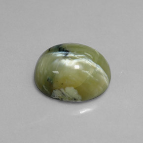 Serpentina verde natural 5,26ct, corte oval, opaco