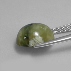 Serpentina verde natural 5,26ct, corte oval, opaco