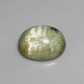 Serpentina verde natural 3,97ct, corte oval, opaco