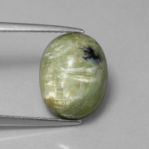 Serpentina verde natural 3,97ct, corte oval, opaco