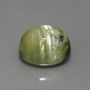 Serpentina verde natural 2,93ct, corte oval, opaco