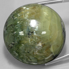 Serpentina verde natural 122,80ct, corte redondo, opaco