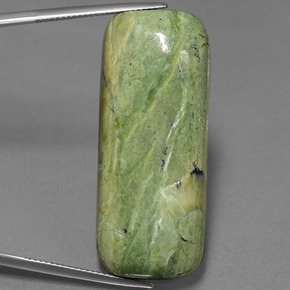 Serpentina Verde amarelado Natural 39.11ct, Almofada cortada, Opaco