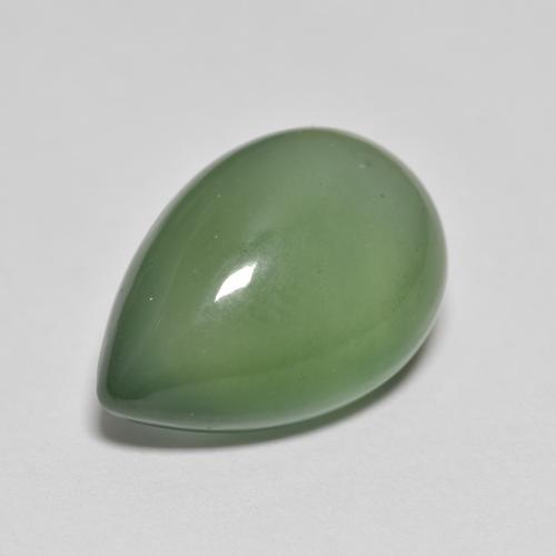 Serpentina verde natural 8,76ct, formato de pêra, translúcido