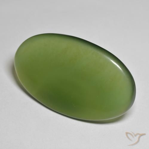 Serpentina Verde escuro Natural 33.52ct, oval, Translúcido
