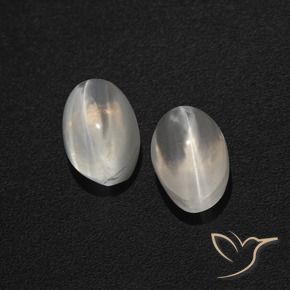 Pedras preciosas de Sillimanita Olho de Gato Branco claro natural de 2.29 ct, oval, Translúcido