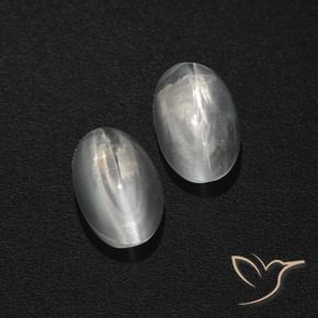 Pedras preciosas de Sillimanita Olho de Gato Branco claro natural de 2.04 ct, oval, Translúcido