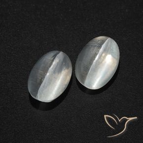 Pedras preciosas de Sillimanita Olho de Gato Branco claro natural de 2.94 ct, oval, Translúcido
