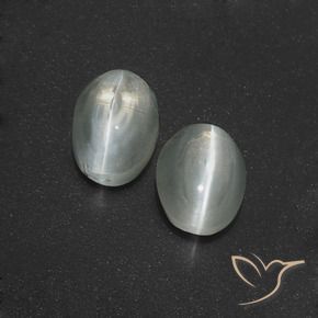 Pedras preciosas de Sillimanita Olho de Gato Branco claro natural de 2.99 ct, oval, Translúcido