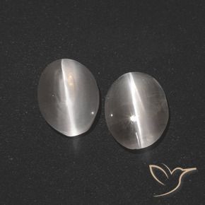 Pedras preciosas de Sillimanita Olho de Gato Cinza muito claro natural de 2.57 ct, oval, Translúcido