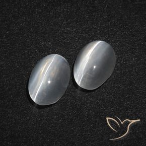 Pedras preciosas de Sillimanita Olho de Gato Branco claro natural de 2.36 ct, oval, Translúcido