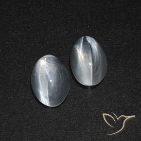 Pedras preciosas de Sillimanita Olho de Gato Branco claro natural de 2.46 ct, oval, Translúcido