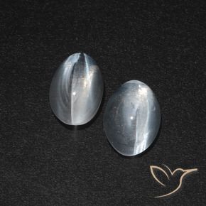 Pedras preciosas de Sillimanita Olho de Gato Branco claro natural de 2.46 ct, oval, Translúcido