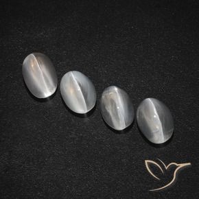 Pedras preciosas de Sillimanita Olho de Gato Branco claro natural de 4.26 ct, oval, Translúcido
