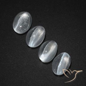 Pedras preciosas de Sillimanita Olho de Gato Branco claro natural de 4.08 ct, oval, Translúcido