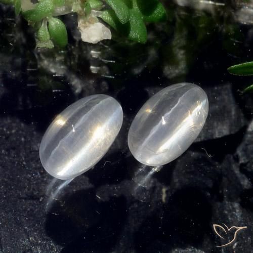 Pedras preciosas de Sillimanita Olho de Gato Branco claro natural de 1.43 ct, oval, Translúcido