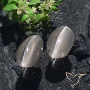 Pedras preciosas de Sillimanita Olho de Gato Cinza muito claro natural de 2.20 ct, oval, Translúcido