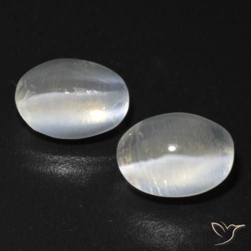 2.33ctw Natural Branco Sillimanita Olho de Gato, oval, Translúcido