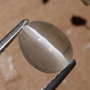 Sillimanita Olho de Gato Fumaça Natural 1.44ct, Corte Oval, Translúcido